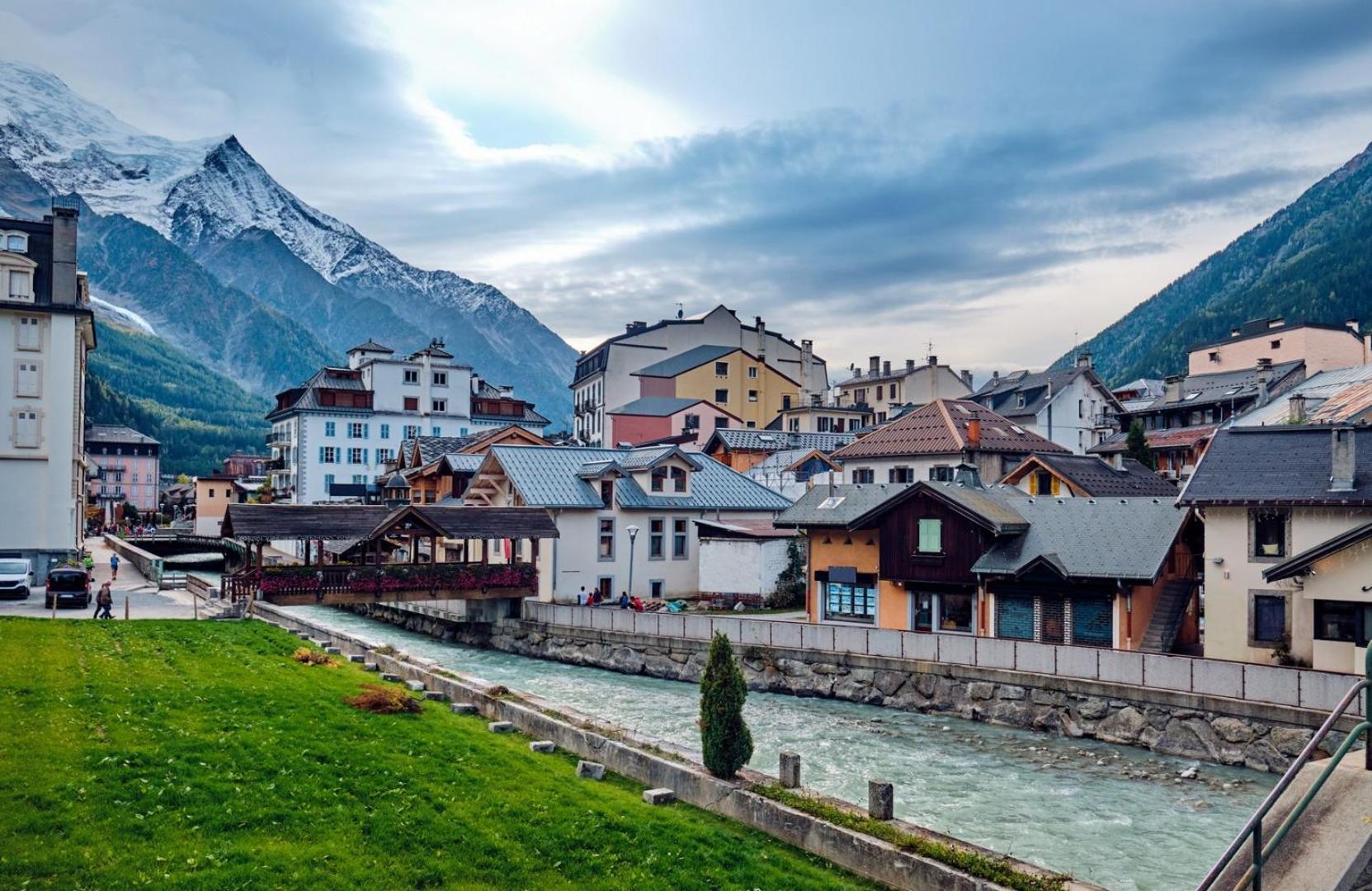 Apartment Le Pied Du Brevent - Walk To Ski Lift, Chamonix Getaway Exterior foto